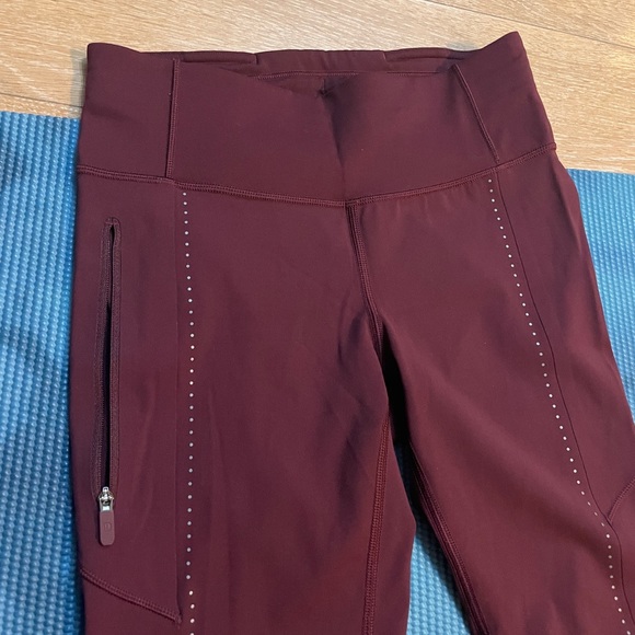 Lululemon tights - Picture 2 of 4